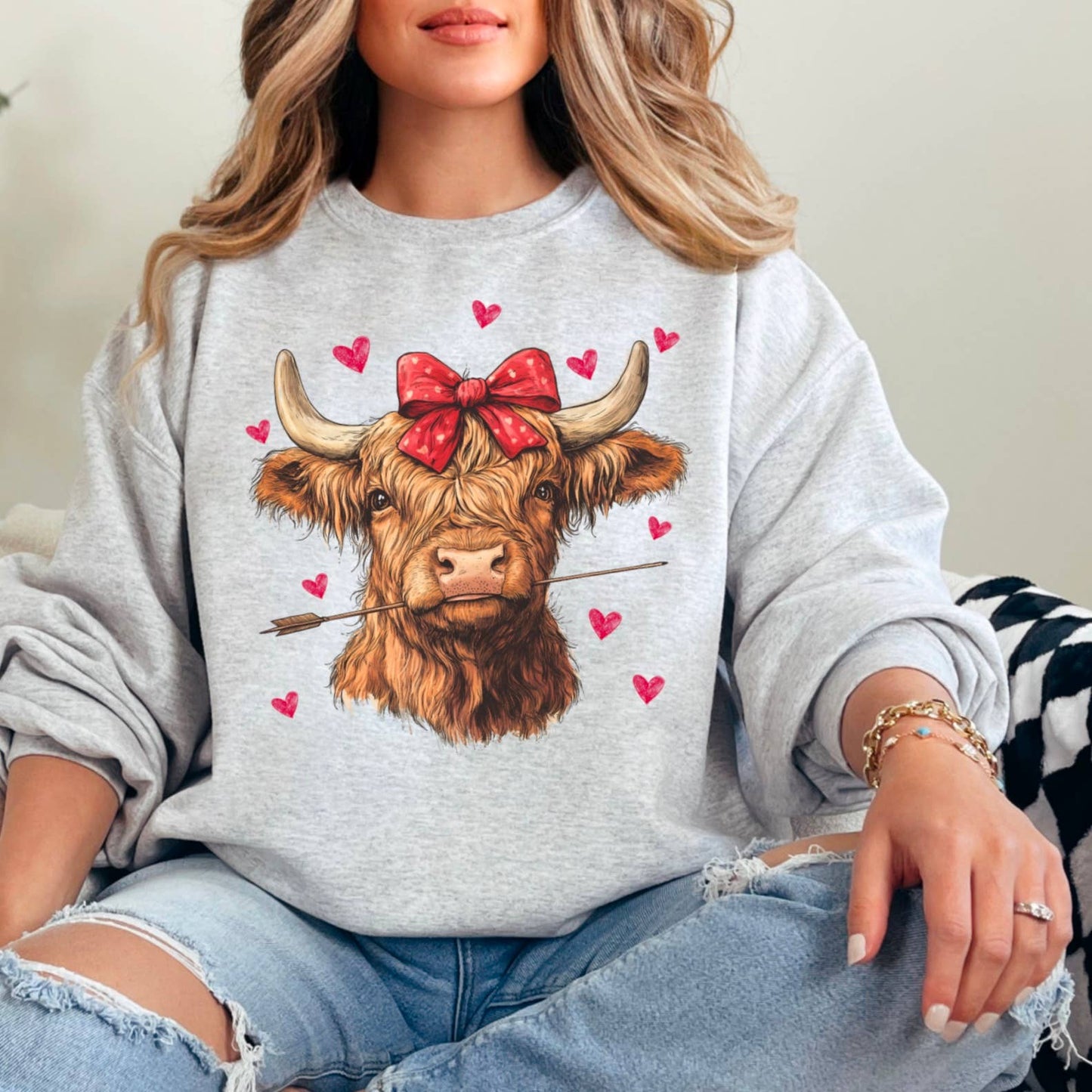 Valentine's Day Sweatshirt | Highland Cow