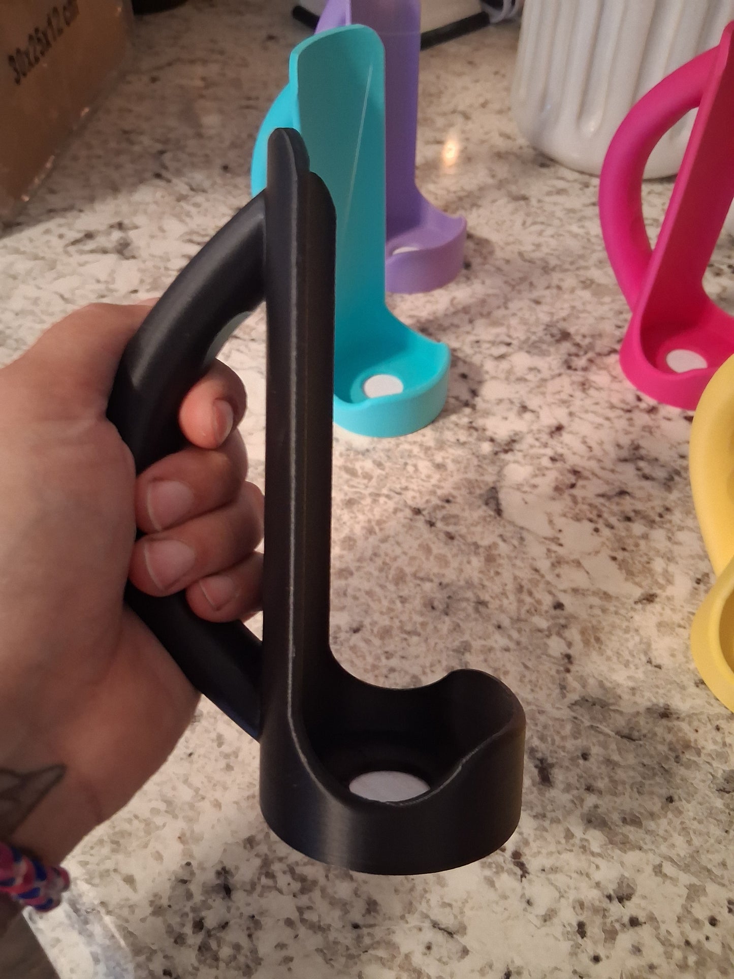 Slim Can Holder